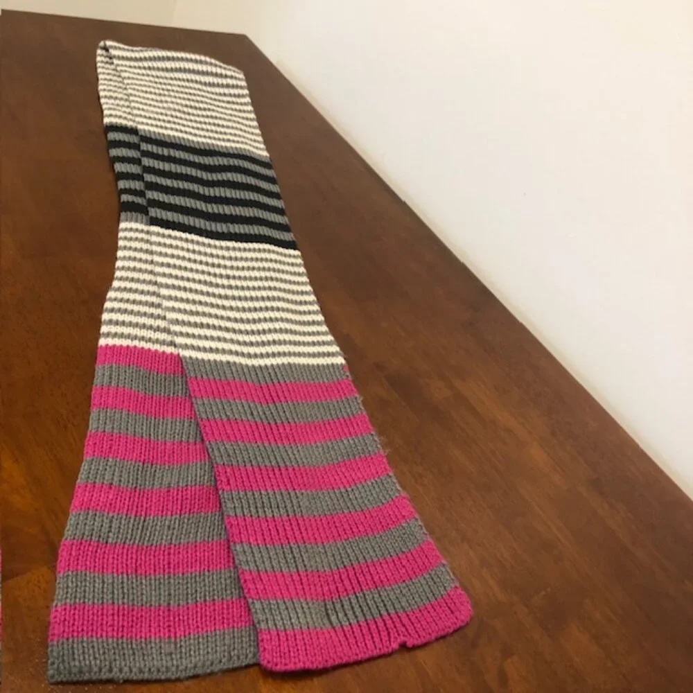Vera Bradley Striped Knit Multicolor Scarf.